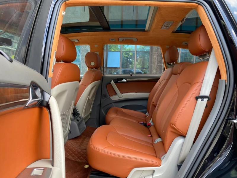 东莞12年奥迪Q77