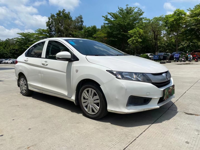 东莞16年本田锋范2