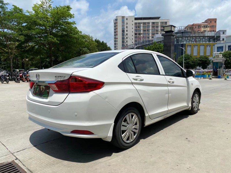 东莞16年本田锋范5