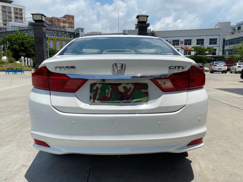 东莞16年本田锋范9