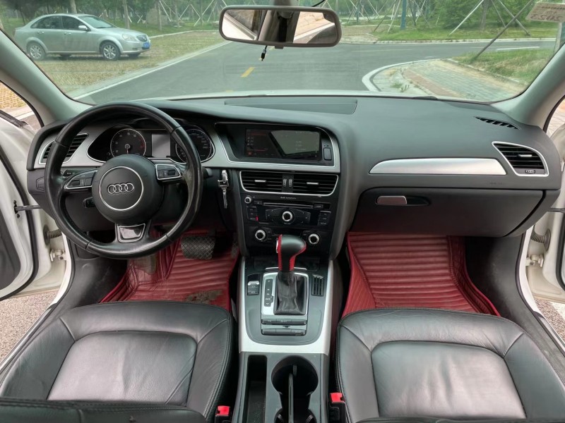 济宁15年奥迪A4L6