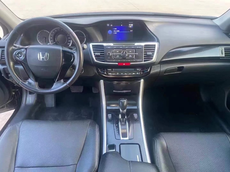 保定17年本田雅阁4