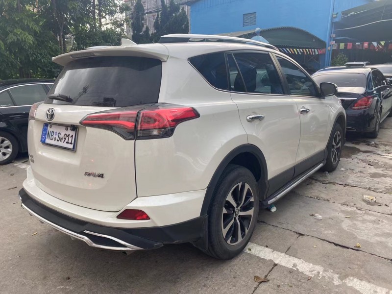 18年丰田rav4荣放抵押车 [过期]