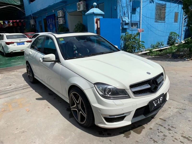 广州11年奔驰C2