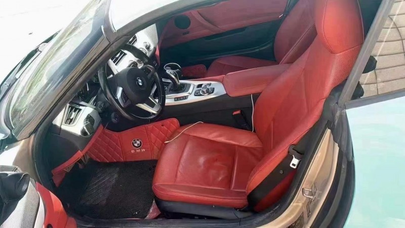 保定12年宝马Z46