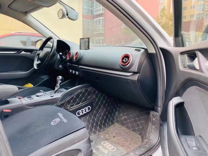 济宁16年奥迪A37