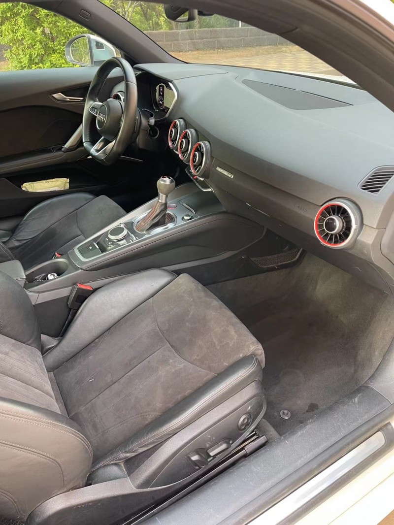 邢台17年奥迪TT7