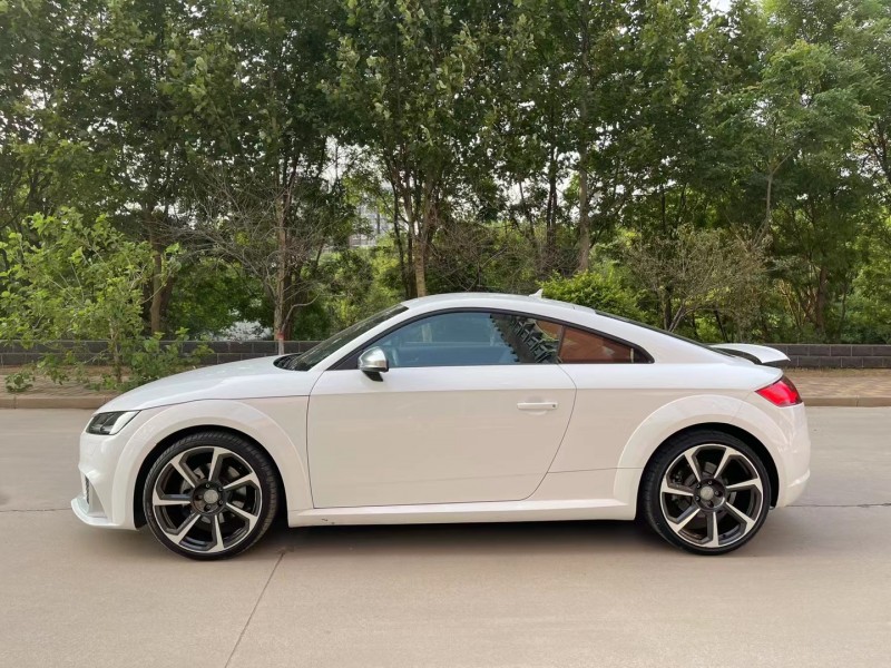 邢台17年奥迪TT8