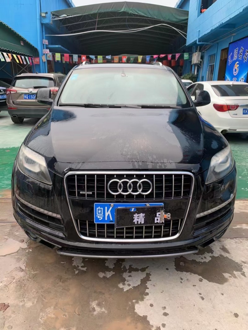 广州10年奥迪Q77