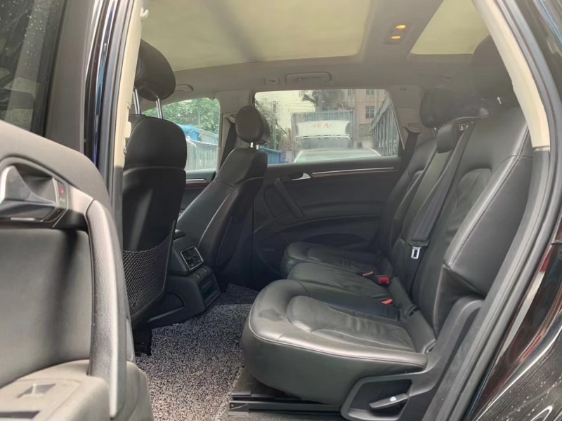 广州10年奥迪Q72