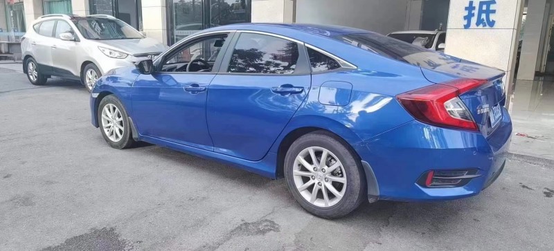 邵阳19年本田思域1