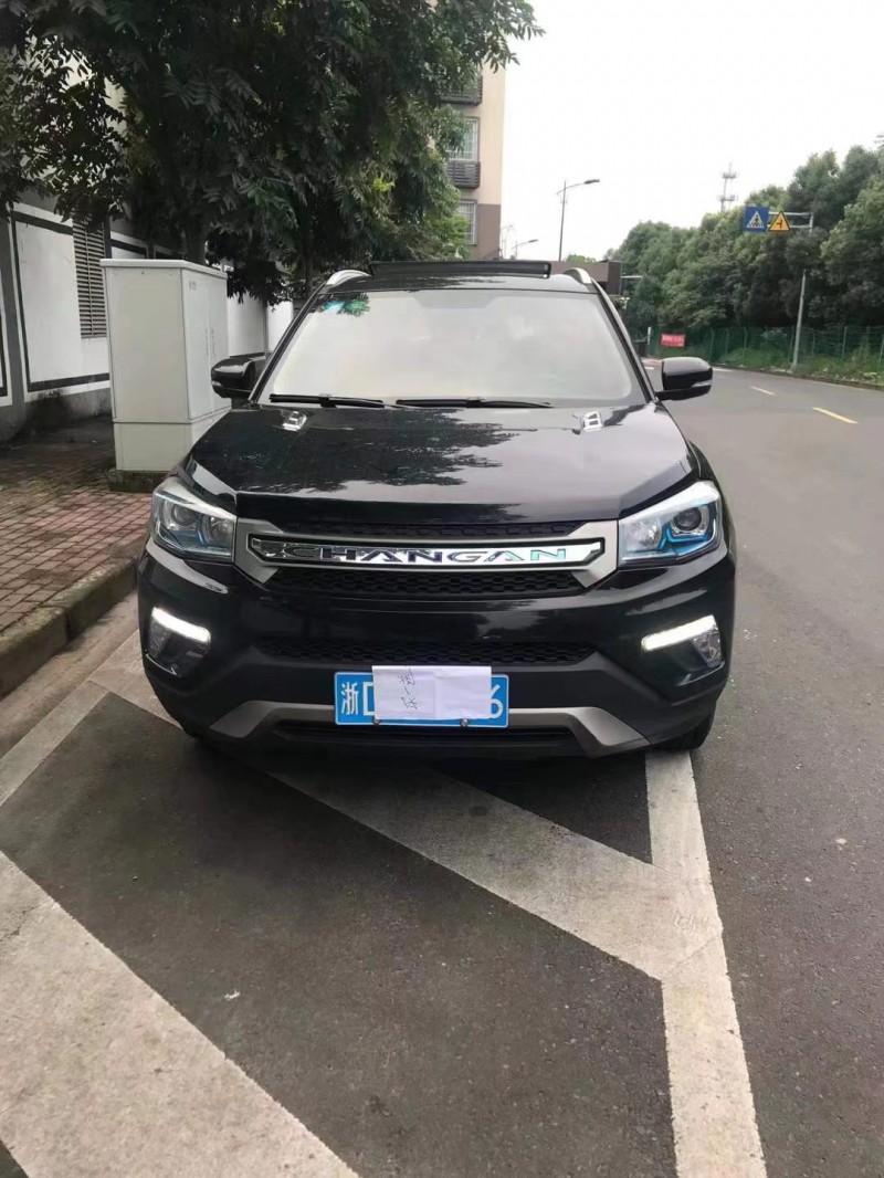 金華17年長安汽車CS751