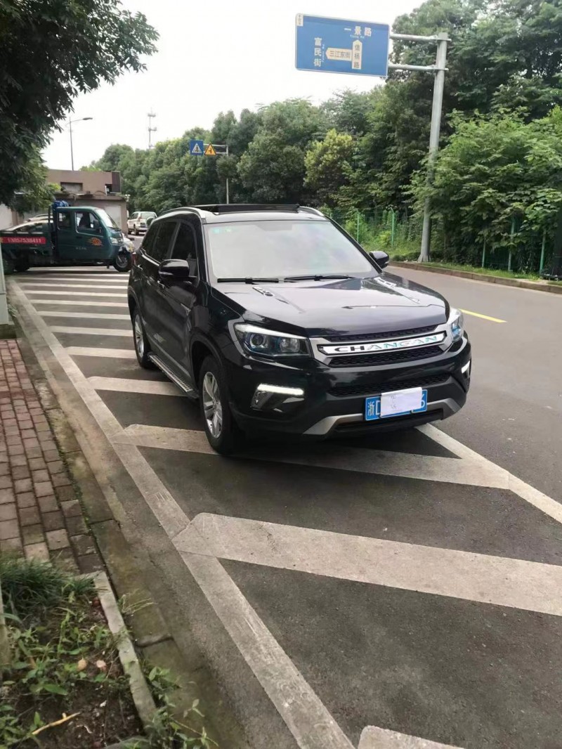 金華17年長安汽車CS752