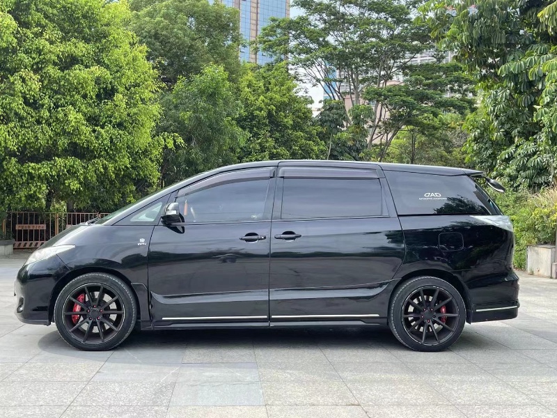 深圳10年丰田小霸王7