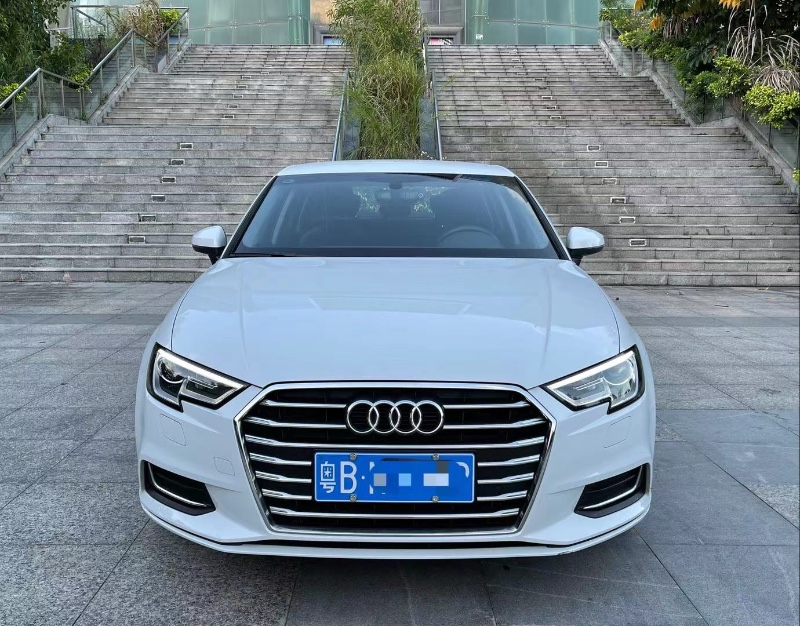 深圳19年奥迪A38