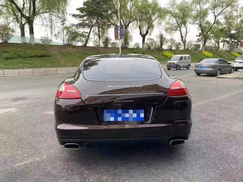 杭州11年保時捷帕拉梅拉1