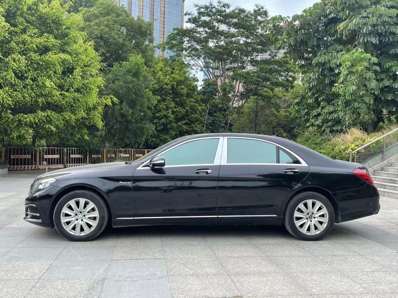 深圳15年奔驰S7