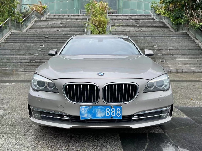 深圳15年宝马7系9