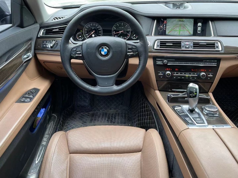 深圳15年宝马7系5