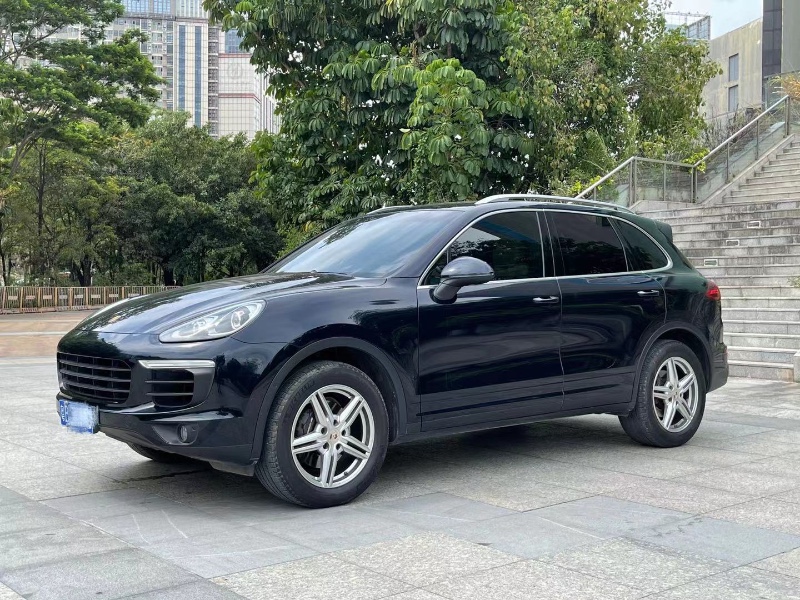 深圳18年保时捷卡宴2