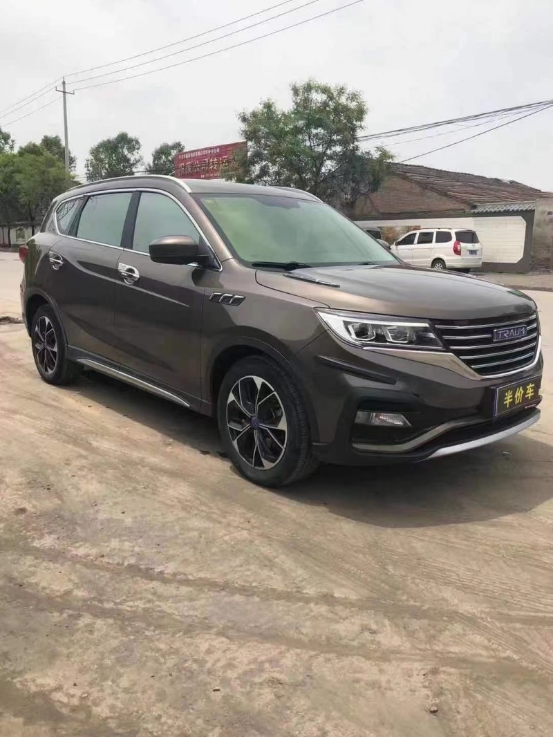 唐山19年君馬汽車賽克52
