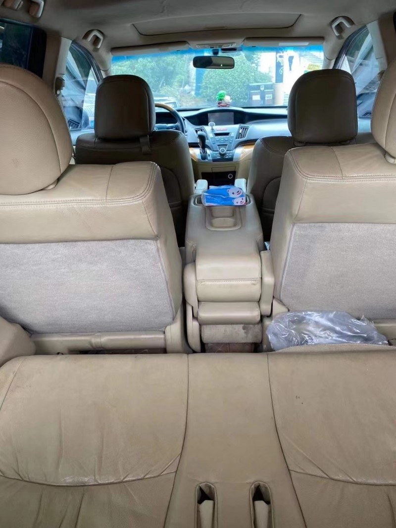 济宁12年本田奥德赛7