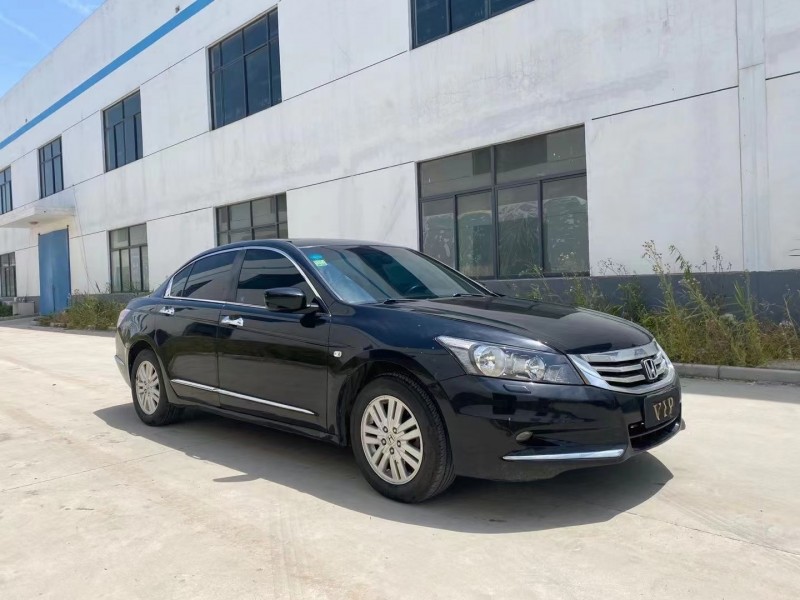 徐州13年本田雅阁6