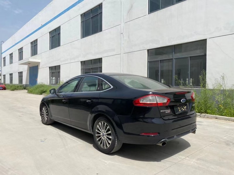 徐州13年福特蒙迪欧-致胜3