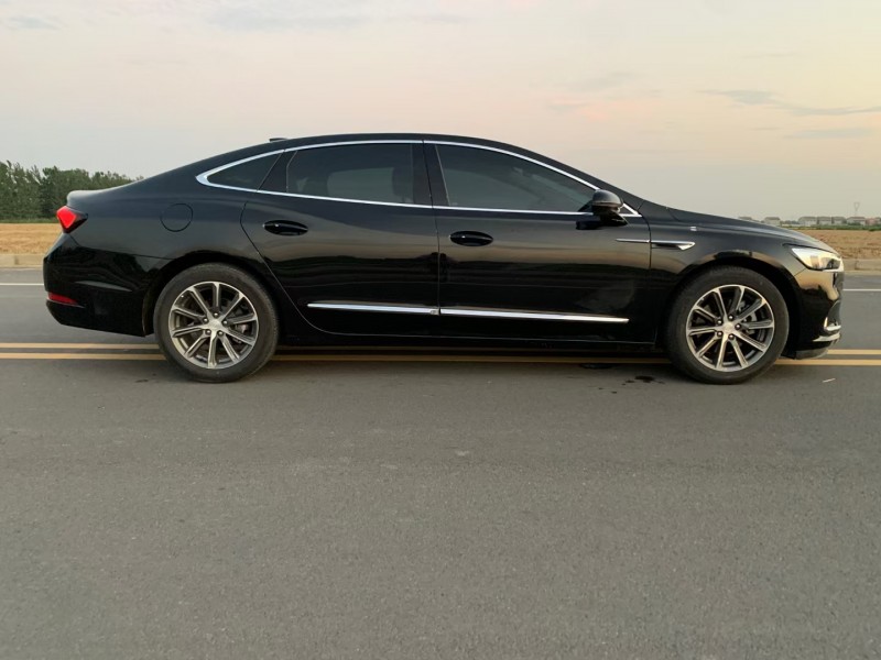 徐州20年别克君越3