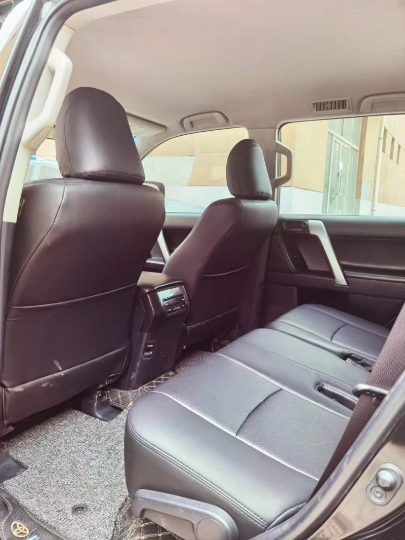 武汉15年丰田普拉多6