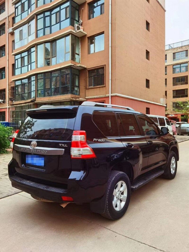 武汉15年丰田普拉多7