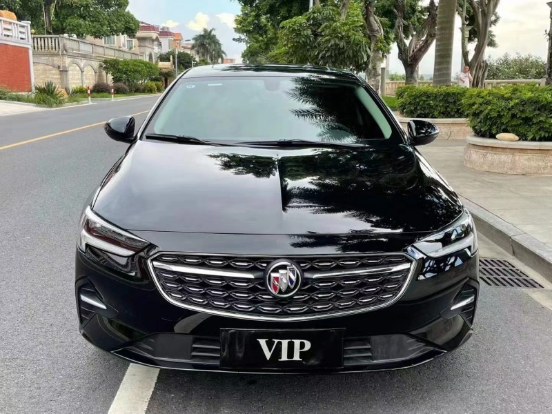 佛山21年别克君威9