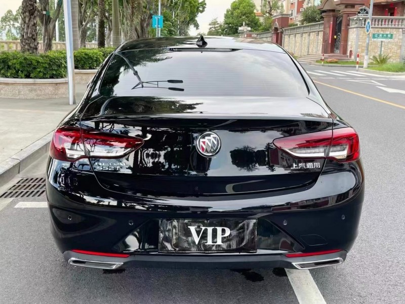 佛山21年别克君威5