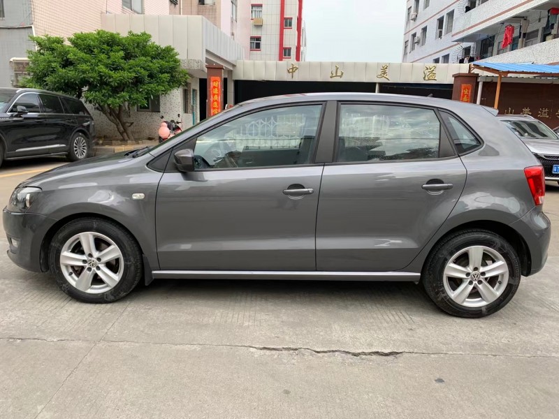 中山12年大众polo3