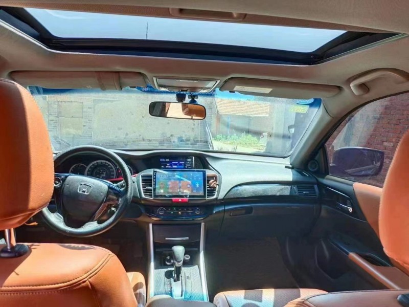 潍坊17年本田雅阁5