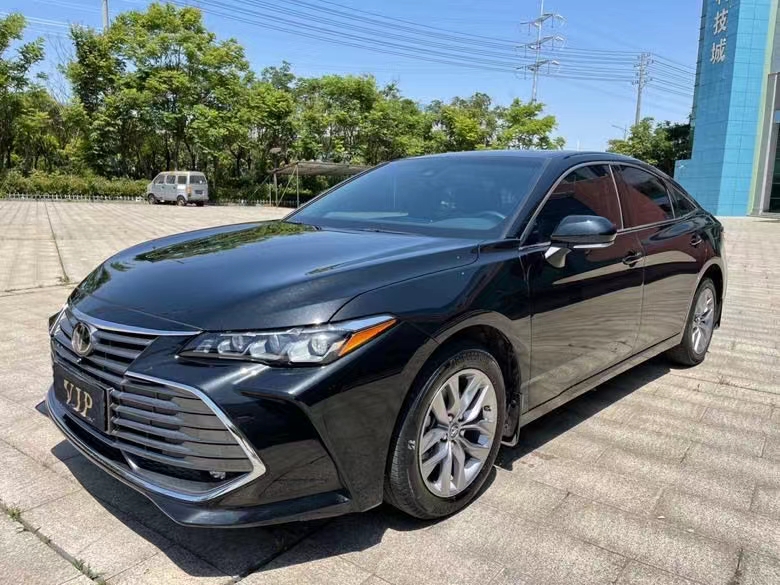 盐城抵押车20年丰田亚洲龙出售