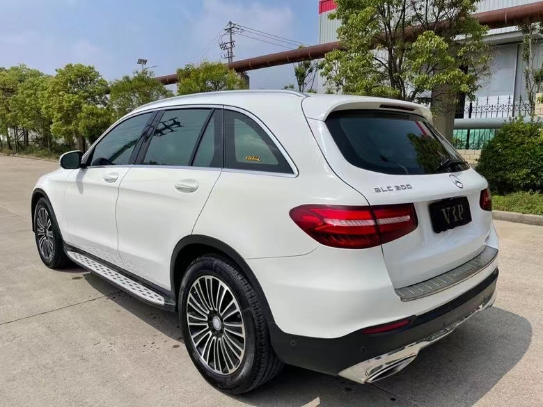 盐城17年奔驰GLC9