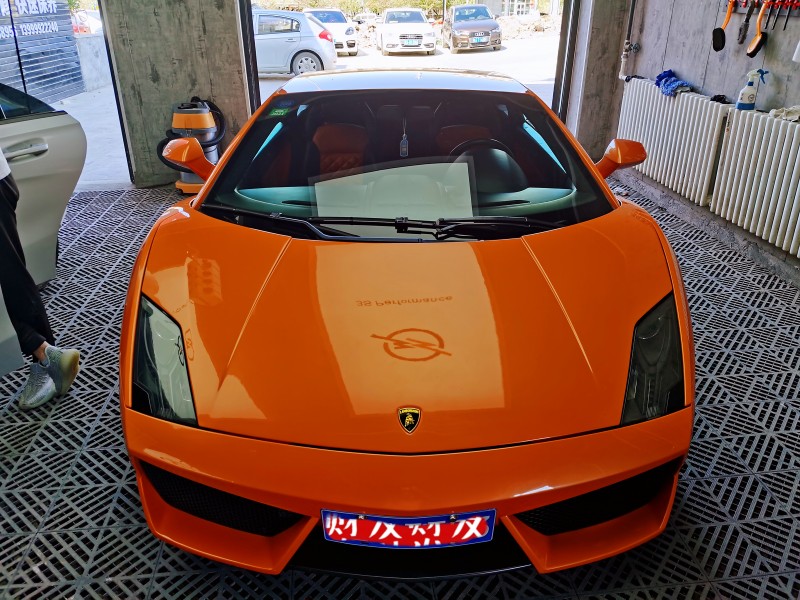 烏魯木齊11年蘭博基尼Gallardo8