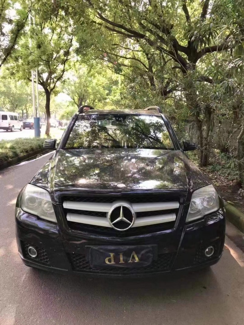 金華11年奔馳GLK1