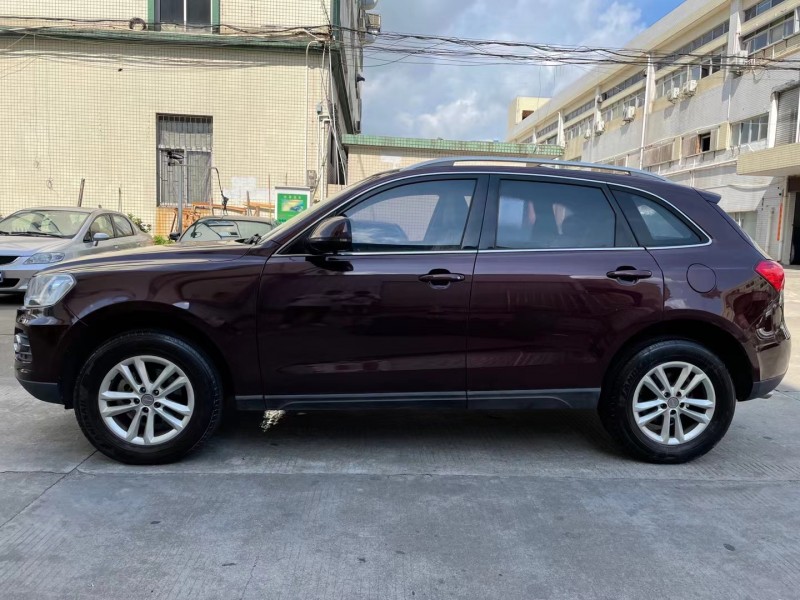 中山17年众泰T6002