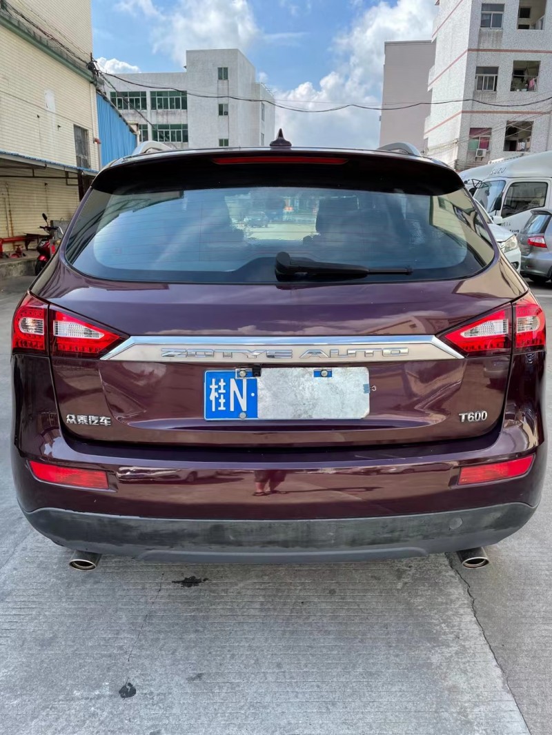 中山17年众泰T6004