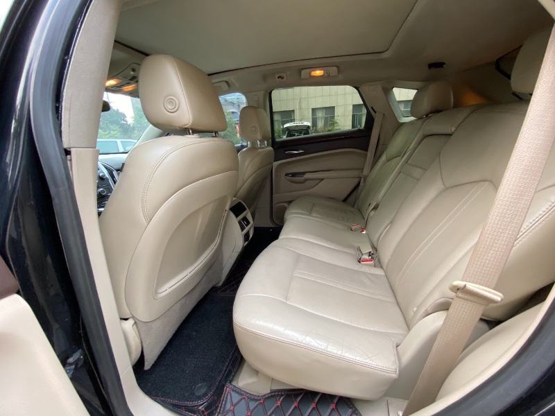 郑州12年凯迪拉克SRX1