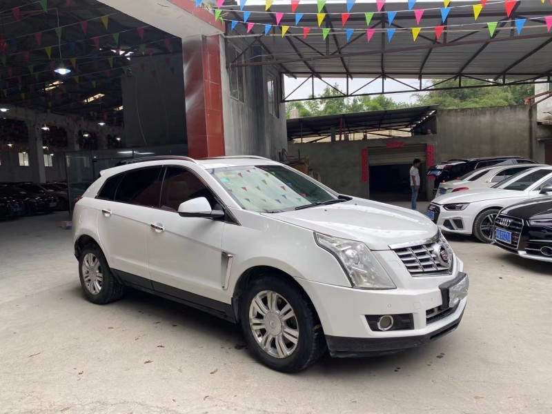 成都13年凯迪拉克SRX4