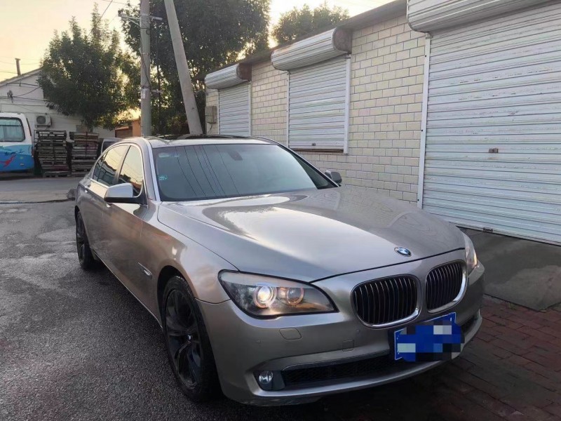 保定11年宝马7系6