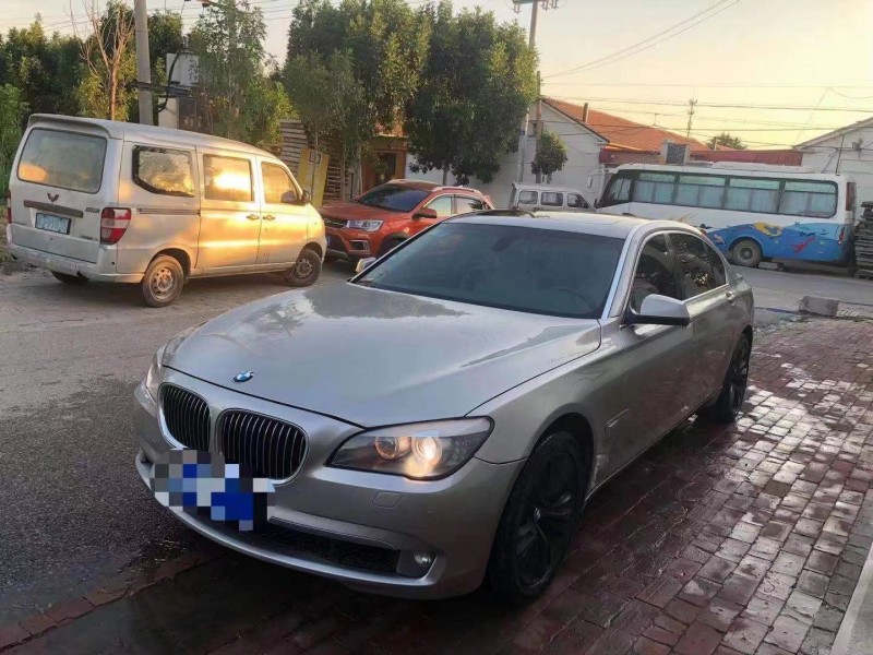 保定11年宝马7系5