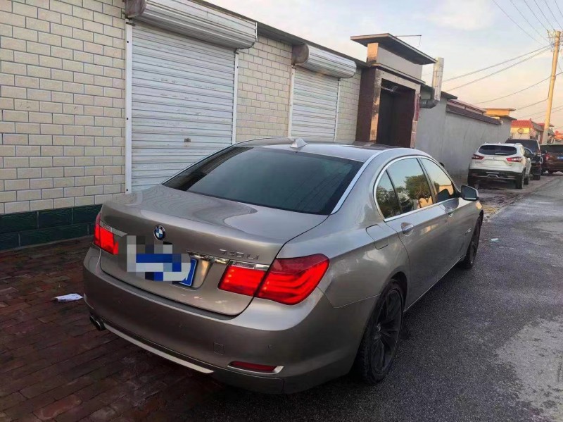 保定11年宝马7系3