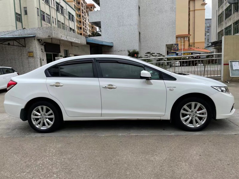 中山16年本田思域3