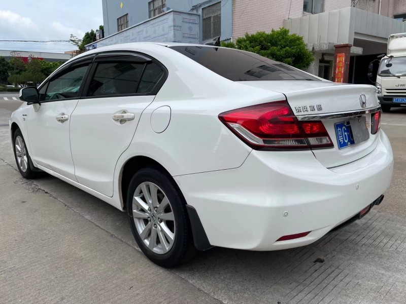 中山16年本田思域6