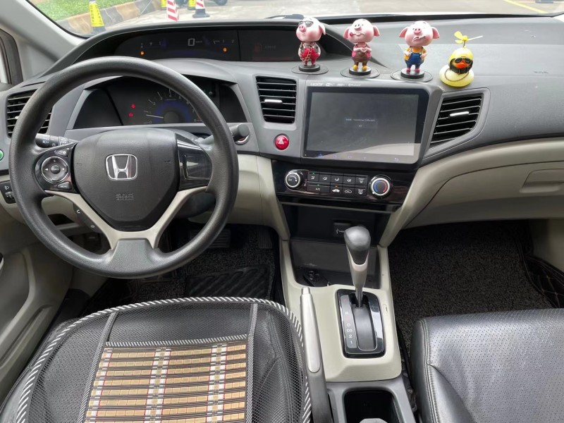 中山16年本田思域8