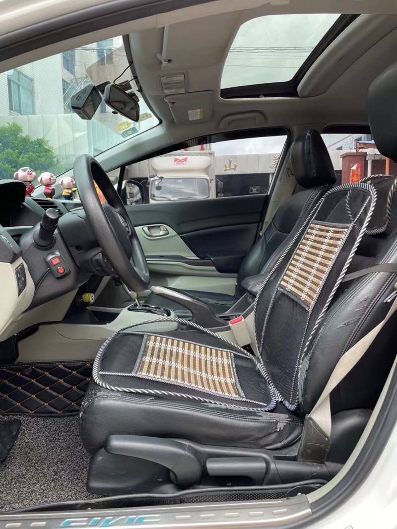 中山16年本田思域9